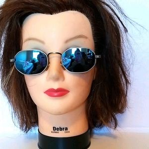 WOMAN'S  Sunglasses